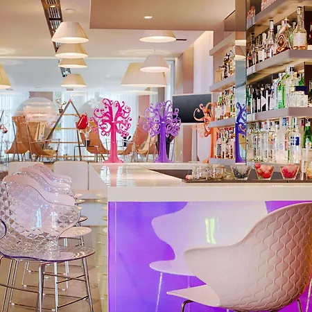 酒店 诺奥米兰酒店