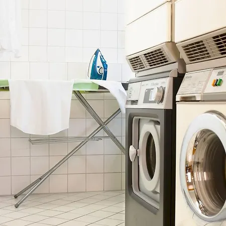 نهاو ميلان