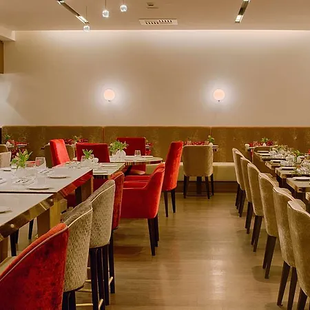 Hotel Nhow 4*